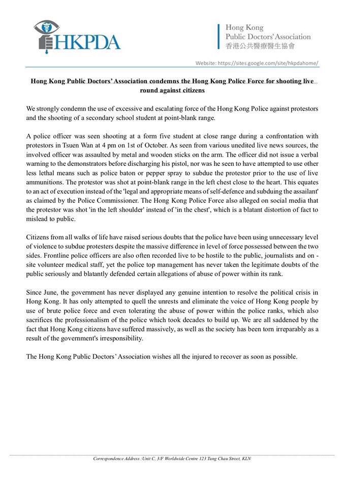 foodieloveshkg's tweet photo. Hong Kong Public Doctors’ Association condemns the Hong Kong Police Force for shooting live round against citizens
#HongKongProstests #PoliceBrutality #Donotshootourkids https://t.co/BpfLmSHBEp