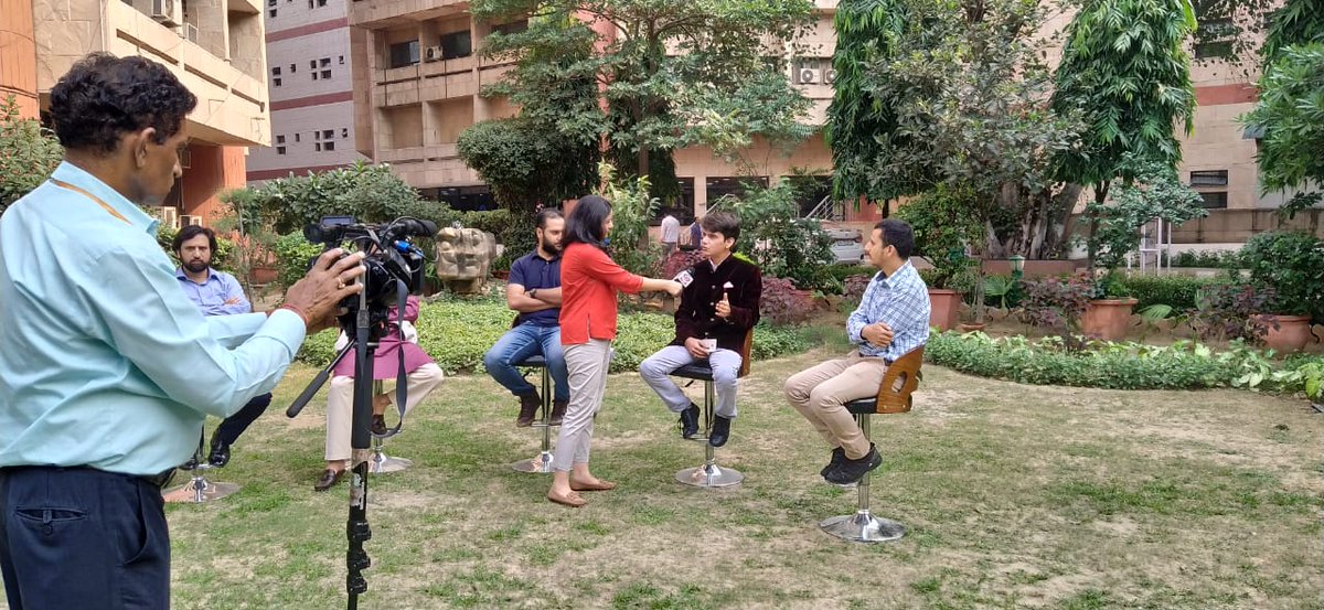 Shreya235's tweet image. The real picture of #JammuAndKashmir, what the young Kashmiri thinks, fake news, opportunities ahead, entrepreneurship and the dream of Naya Kashmir. Coming soon on #YFactor, only on @DDNewsLive &amp;amp; @DDIndiaLive 

#Article370