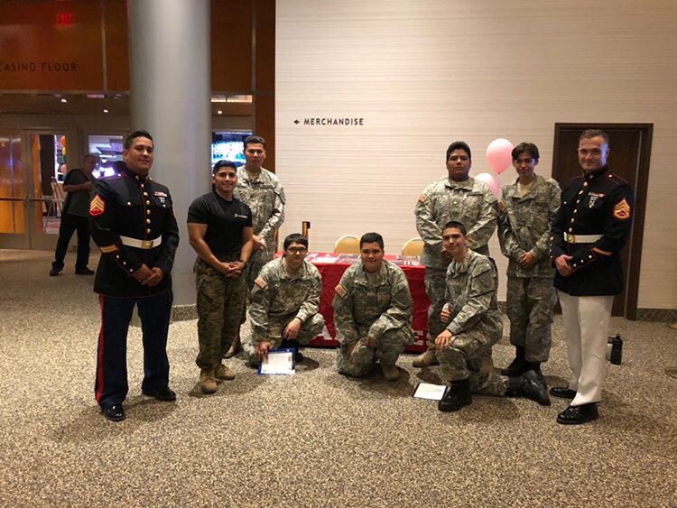 SHHS_Cadets's tweet photo. Cadets helping at the Agua Caliente College and Career with the Indio and La Quinta cadets. They also met a few marines. https://t.co/JnwXBGAZT8