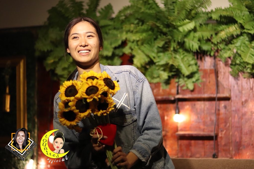 LOUnaticsOFC's tweet photo. You are more beautiful than the sunflowers you were holding. You are worth every effort and love. ✨🌻 

KeepGoing LouYanong | @louyanong https://t.co/sHfT1d5c7q
