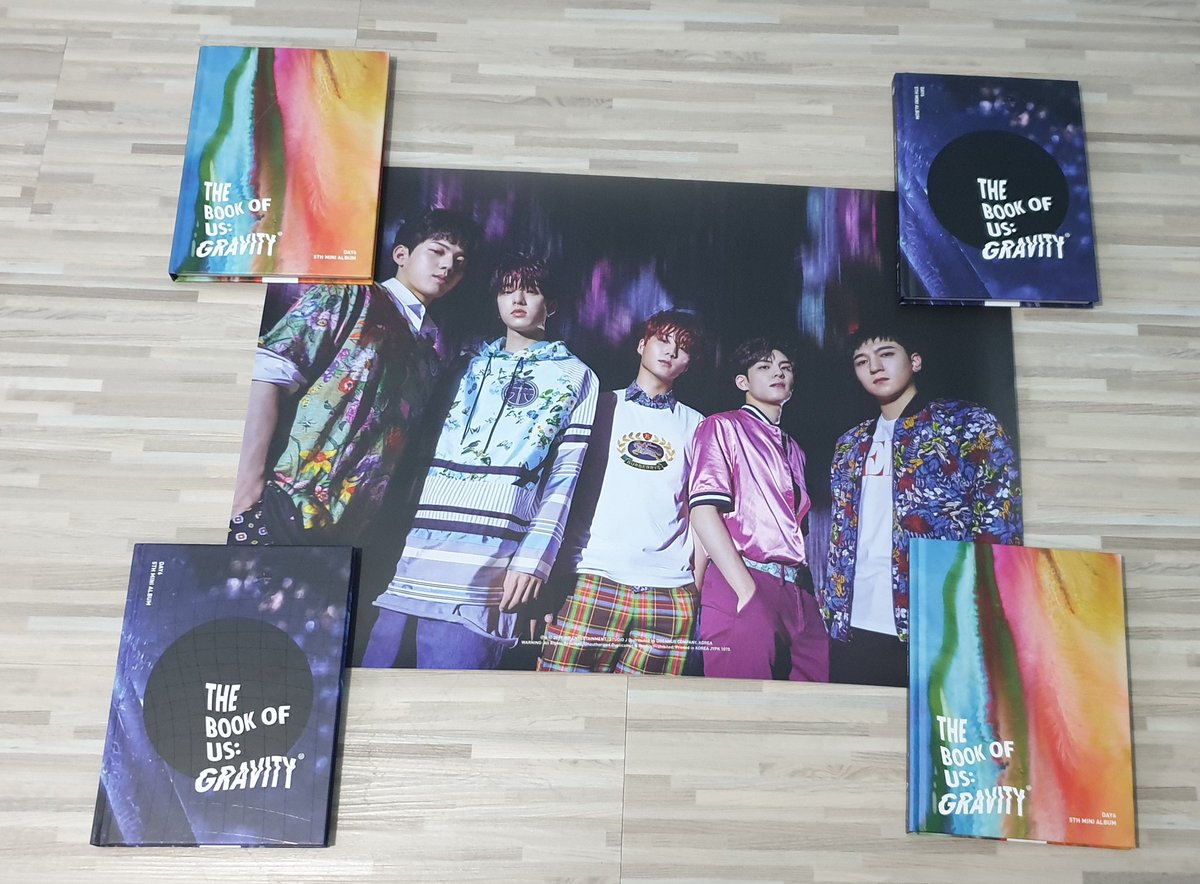 shapsjsha's tweet photo. [GIVEAWAY] Official DAY6 The Book of Us: Gravity Poster 🐶🐥🦊🐰🐻 #DAY6GravityinSingapore https://t.co/kVzzBYmJG1