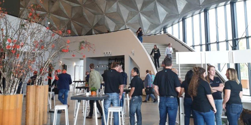 NewArmstrong_NL's tweet photo. In de AmsterDome voor de #CU2019 CAD&Company University 2019. Prachtig gebouw en evenzo programma met interessante sprekers.
.
.
.
@cadcompany
#NewArmstrong
#Implementatie
#Stronginbuildingyoursuccess https://t.co/rP1npK1S2n