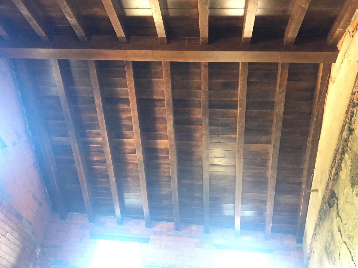 consfreixenet's tweet photo. Rehabilitem una casa a Espinavell! 🏗🏗🏗
https://t.co/qHTgoTbRGy https://t.co/GHwAZNIIuy