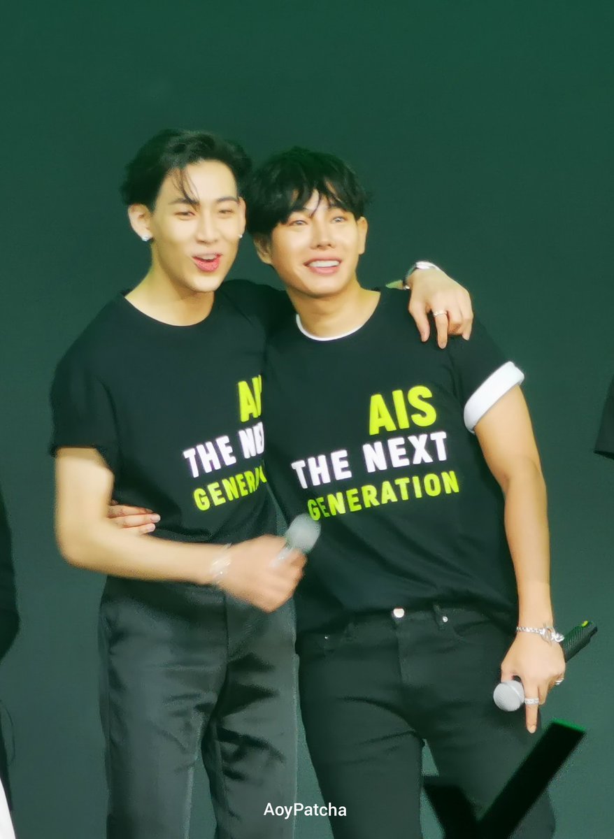 AoyPatcha1's tweet image. ชอบความเป็นกันเองนี้​ แพ้ความน่ารักพี่แบมกันหมดแล้วววว​ รู้ตัวมั้ย​💚💚
#AIS30thAnniversaryXPeck
#BamLisaxAIS
#AIS30thAnvXBamBam
#AISFamilyxBamBam
#BamBam