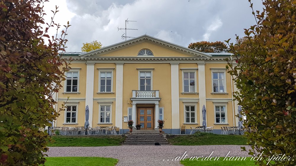 Regula_Blog's tweet image. Reisebericht von einem Tag auf einem schwedischen Landgut mit Kochen im Wald und Krebse fischen im See.
Mehr: altwerden-spaeter.blog/2019/10/02/ein…