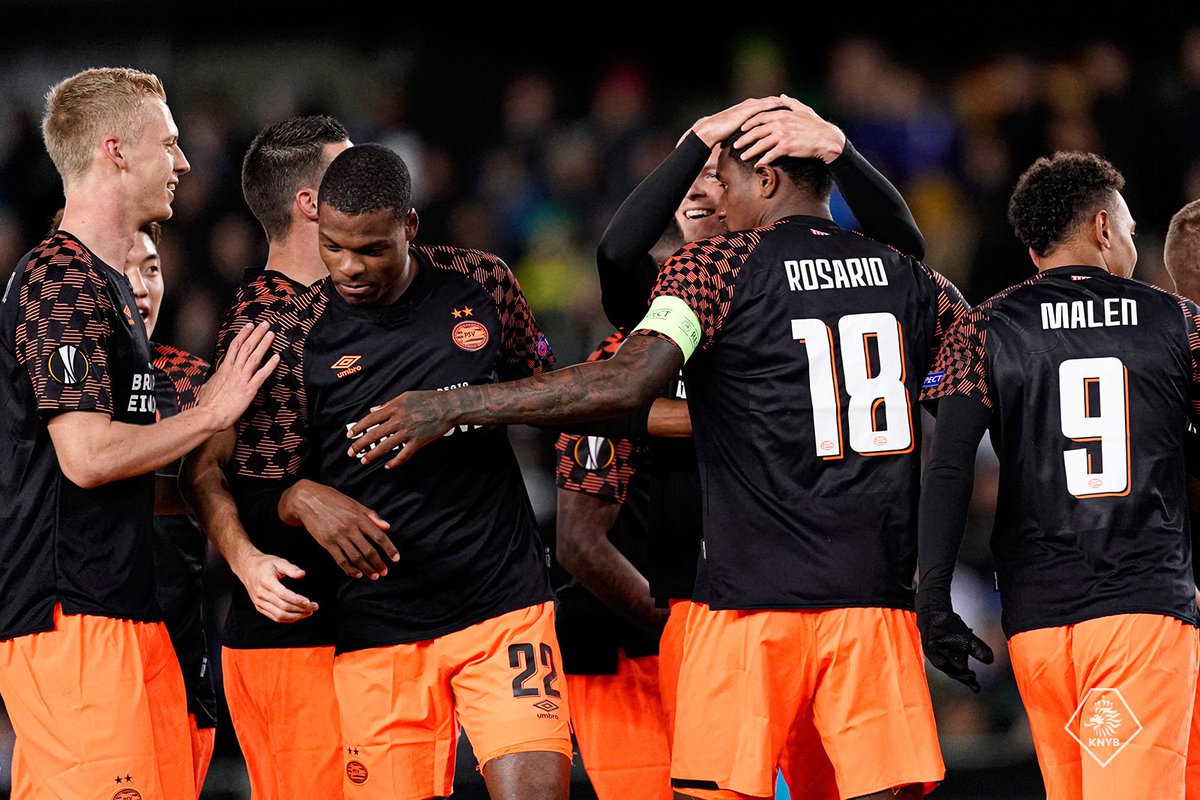 KNVB's tweet photo. Trots op onze Nederlandse clubs! 👏

#coefficientenpolonaise https://t.co/5wWuqZC0MG