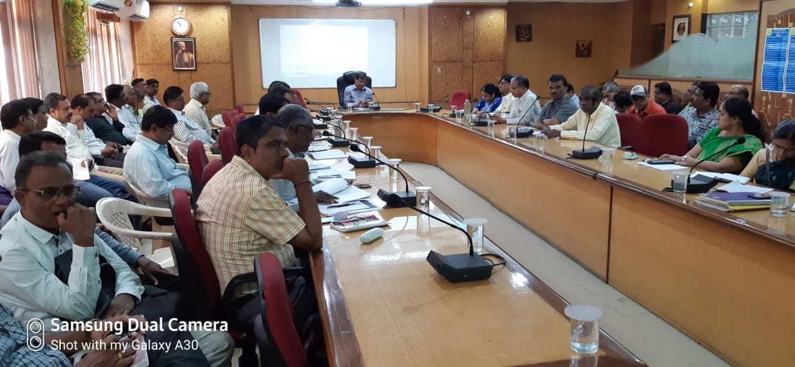 asjbsnl's tweet photo. Monthly Review meeting dt. 04/10/2019 of urban areas,Pune under  chairmanship of  Respected PGM (CFA ) Sunil Kumar Sir. https://t.co/xiCTAVifyW