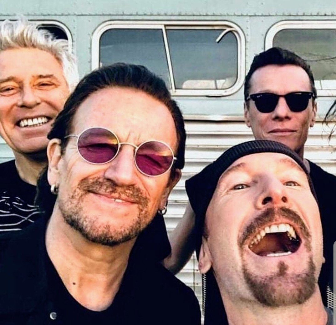 rockmycoffee's tweet photo. Guess what? It's FRIDAY! π
(I'd be The Edge BTW)
#FridayMoods #TGIF #HappyDay https://t.co/CoXLkx4Oe8