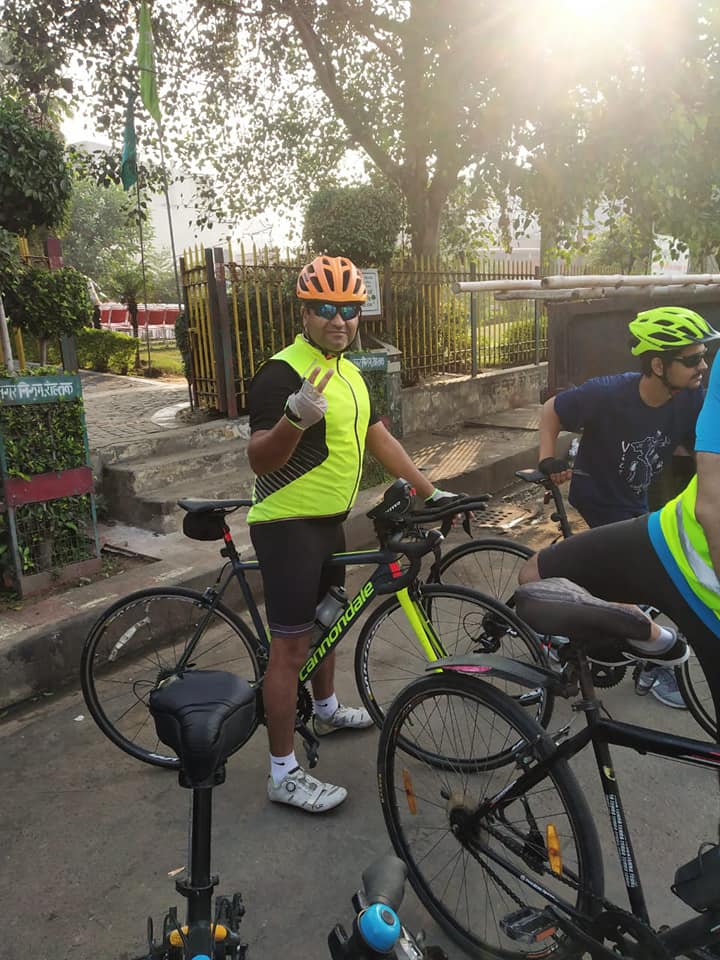 rtkcyclingclub's tweet photo. Your sweat is your Hard work
And your body is your Result ...
#WorkHard #AchieveMore #RohtakBicyclingClub #RegularCyclists #DailyMorningRide
#CarbonFreeKilometers #RespectCyclistOnRoad #ShareTheRoad #lbsci
@ipspankajnain https://t.co/WzEpAMohO8