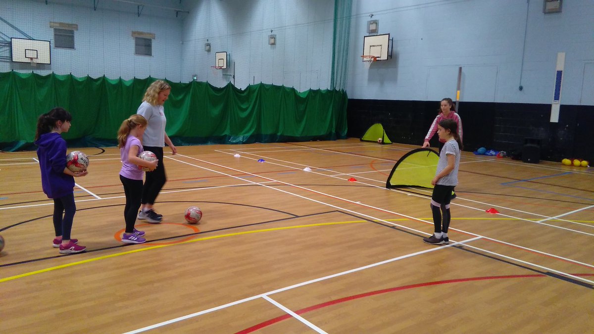 WebstersHighPE's tweet image. Our S4 Young Ambassadors leading a little bit of dance, netball &amp;amp; football, part of Active Girls Day for primary girls. @sportscotland @ActiveSchAngus #activeangus #ActiveGirls #SheCanSheWill #positiverolemodels
