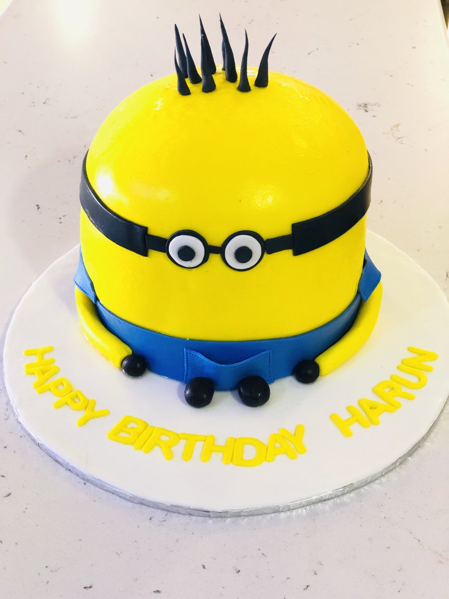 Cake City On Twitter Don T We Just Love This Tiny Animation Characters Get This Minion Cake Design At A Minimum Of 3kgs For Ksh 7500 Call 0709 729 000 To Order Minioncakedesign