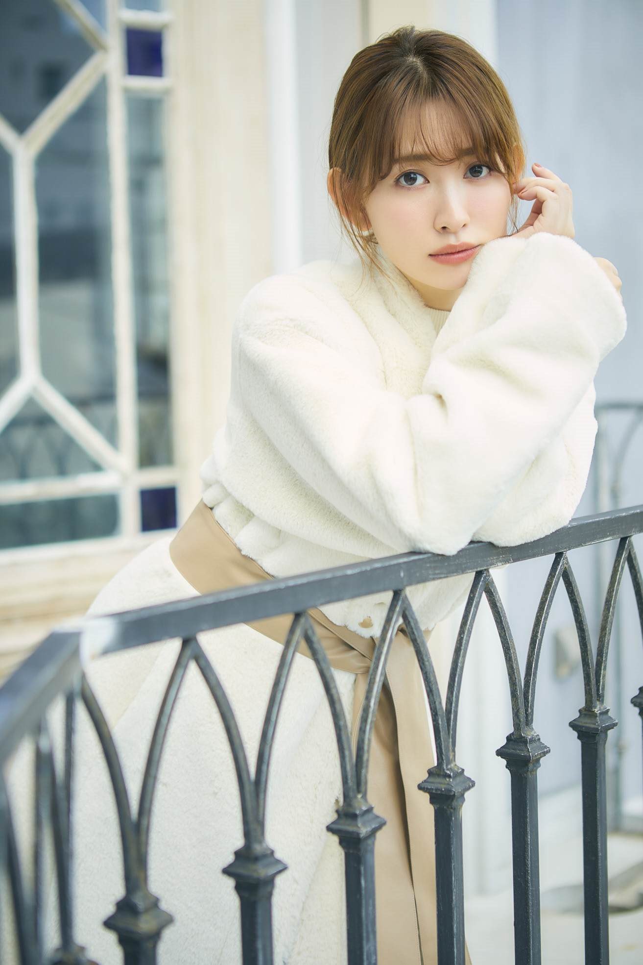 Winter Love Faux Fur Long Coat 小嶋陽菜