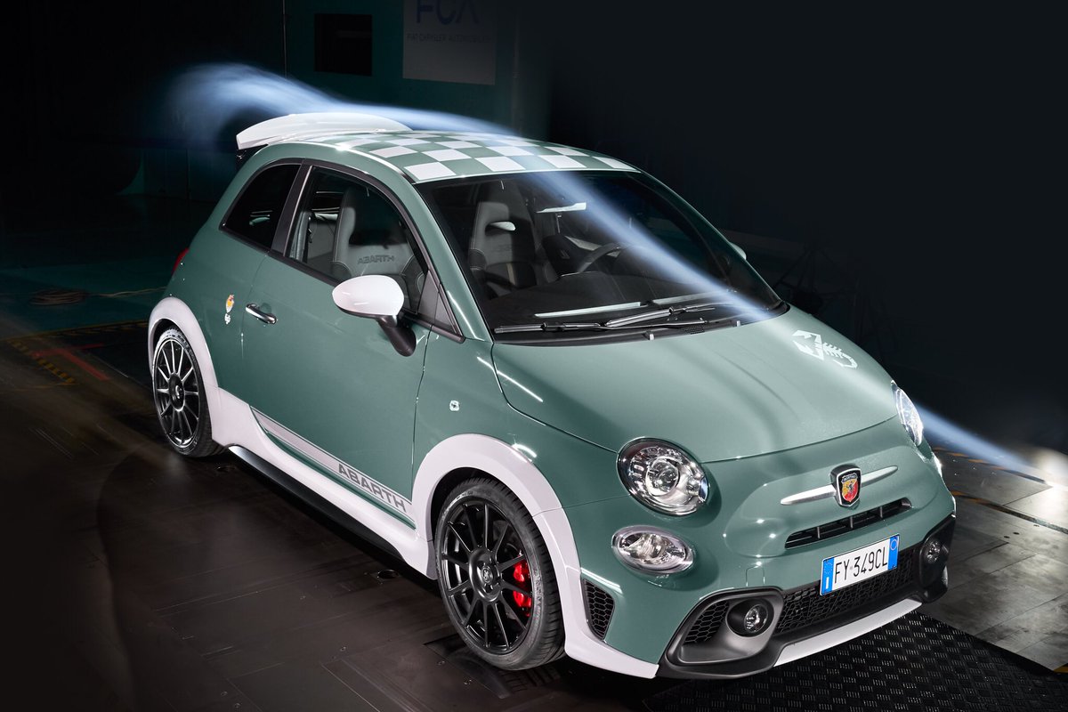 TeamAbarth's tweet image. The New Abarth 695 70° Anniversario has finally come. A limited edition. Only 1949 units, to celebrate these 70 years of unlimited fun. Let’s play forever. #AbarthDays2019 #Abarth #Abarth695 #Abarth70thAnniversary