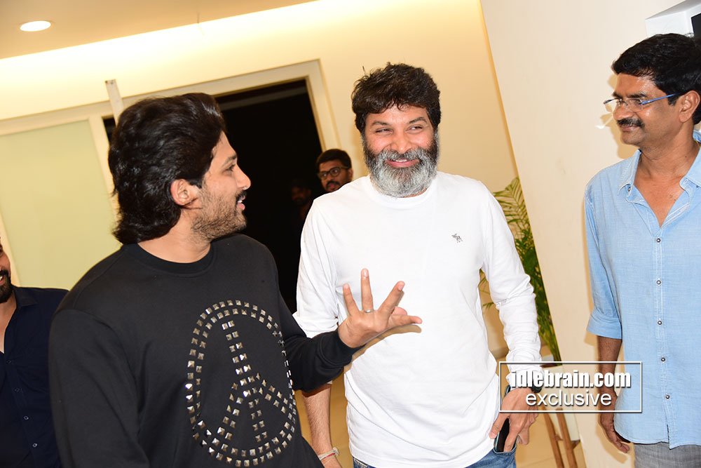 EGB5yMlU8AAh38i?format=jpg&name=medium