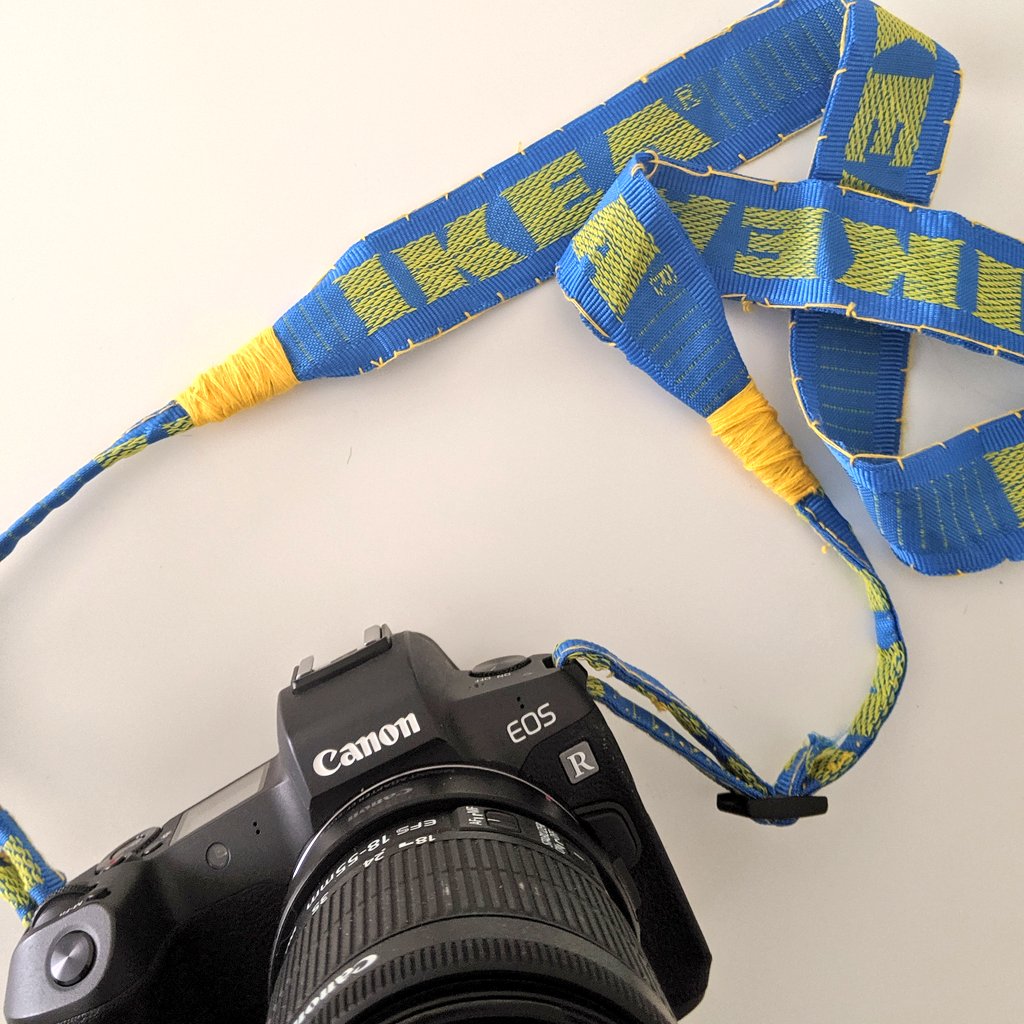 peedee2008's tweet image. ICYMI this is an Ikea bag that I turned into a camera strap cuz #diy 😜