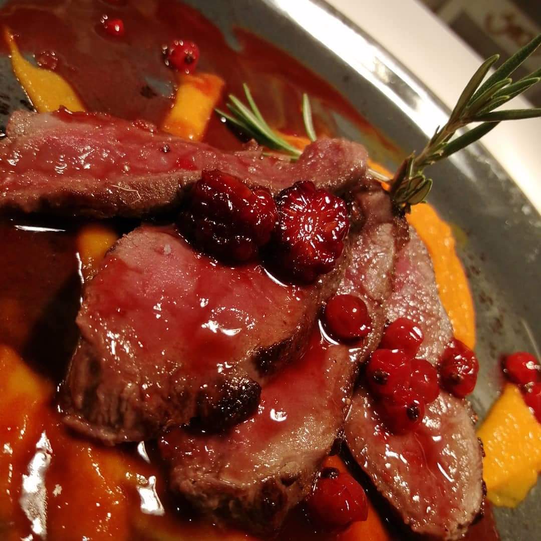 Otoño.... ¡ Qué precioso eres! Chuleta de ciervo y demás cosas.... Ya en VERDEJO :)