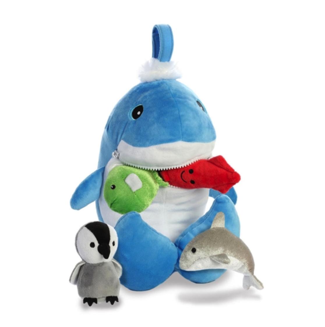 口の中にぬいぐるみが入るサメのぬいぐるみ ざきよしのイラスト