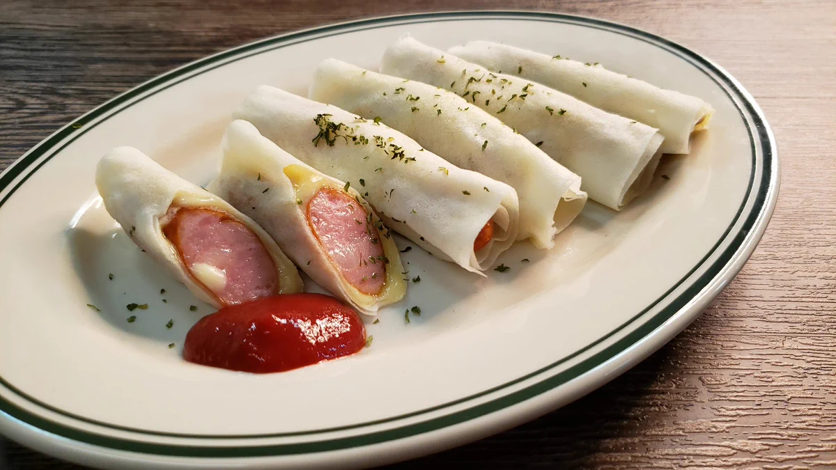 シャウエッセンがより美味しく！？「ダブルチーズシャウエッセンブリトー」の作り方！