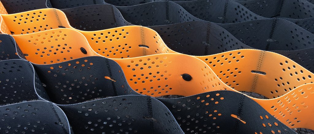 ExternalWorks's tweet image. CORE TRP #treerootprotection system from CORE Landscape Products protects the roots of mature trees from pedestrian and vehicular traffic  ow.ly/Iey330pxEtA