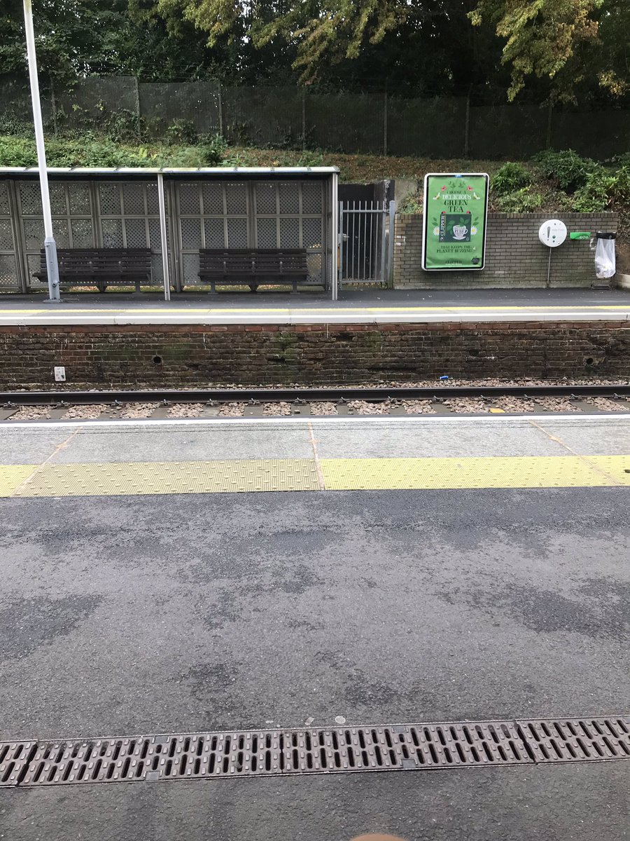 PhysioBec's tweet image. Late to the party! Just pulled off a 10th year old birthday breakfast and now heading your way🙌🏻Excited for the day today #ExerciseFramework @ParkinsonsEN #ExerciseWorks #WeAreUndefeatable