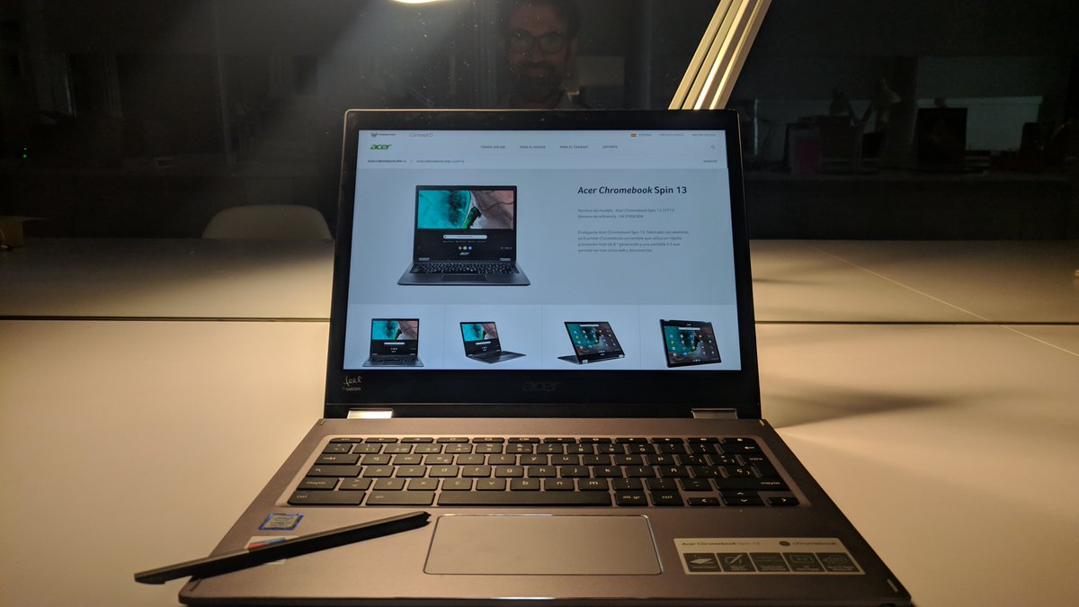 balbinof's tweet photo. Este PEPINAZO 🥒 de @acer_esp #Chromebook Spin 13 (core i7 8th gen, 16 GB RAM) supera los 36000 puntos 😳 en Octane y es lo mejor que me podría pasar un viernes, al margen del propio viernes en sí mismo 😉 Gracias @xenoncomputer por conseguírmelo 🔝 #PorFinViernes #BBrecommends https://t.co/297TvHijuY