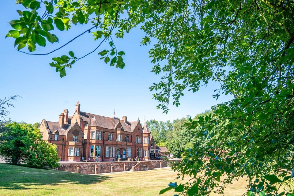 The average venue cost in 2018 was £6,539

RDHwedding is less than half that for an exclusive venue in Surrey!

It’s not too good to be true – take a look…

rdhwedding.co.uk

#weddingvenue #weddings #wedding #weddingvenues #surrey