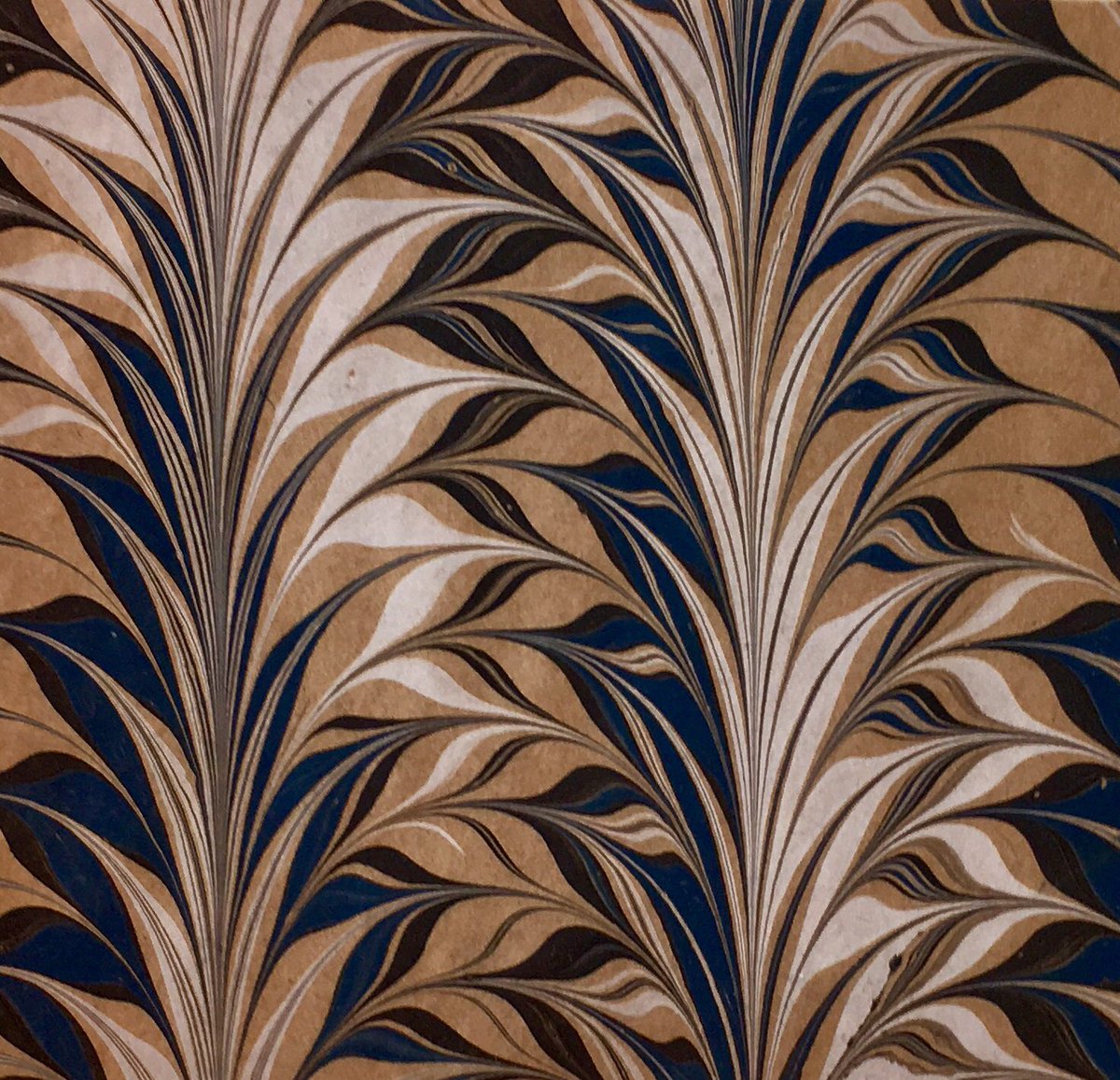 ট ইট র Julia Rinck Marmoriertes Papier Muster Aus Sidney M Cockerell Marbling Paper William Chapman Und Peter Rogers Waren Die Marmorierer Der Firma Cockerell Marmorpapier Marbledpaper Marbling Buntpapier Decoratedpaper Papier