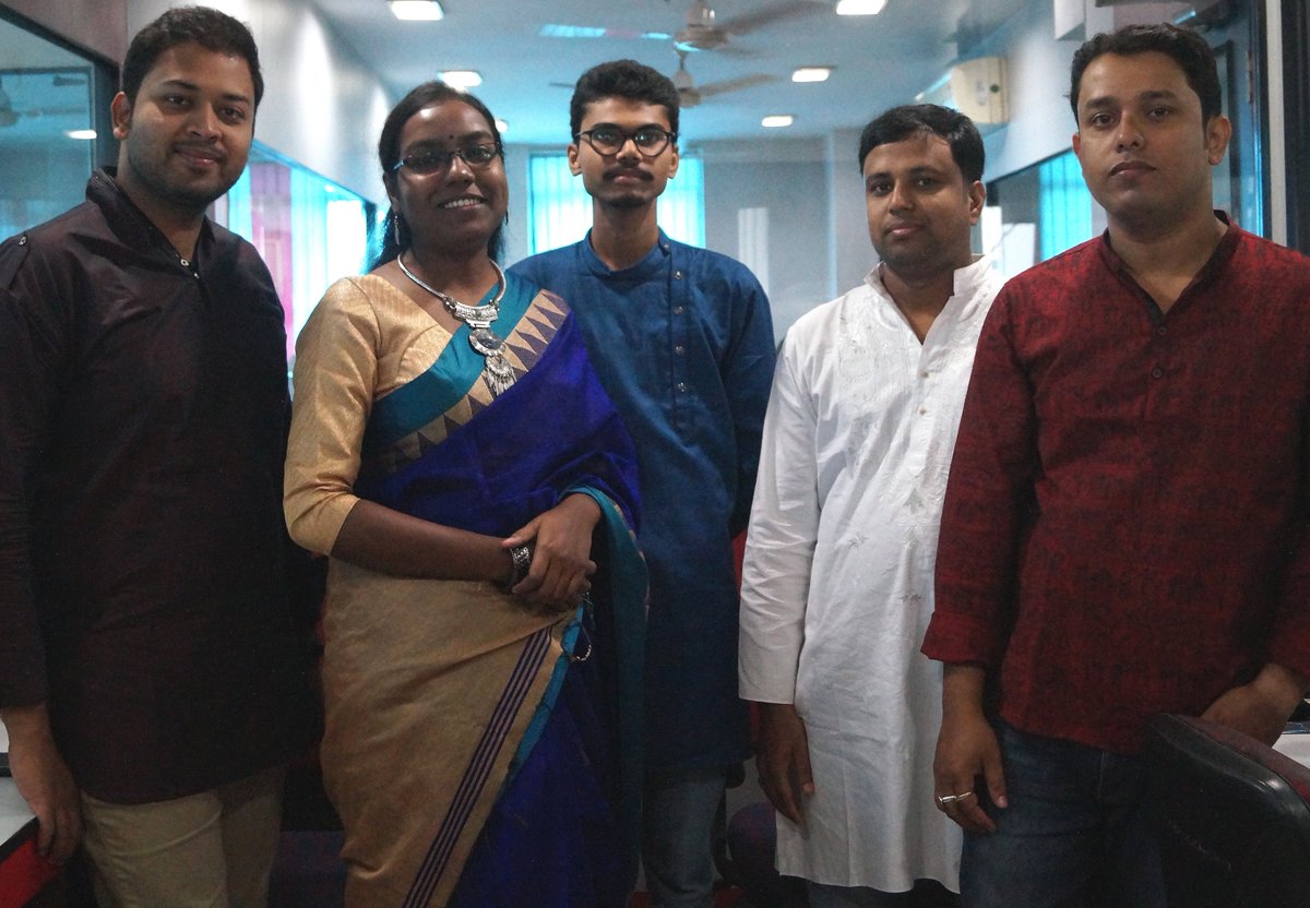 webgurutweet's tweet image. Team Webguru turned up in traditional wear to mark the onset of the festival of #DurgaPuja. The smiling faces captured in the group photo show the joy and exuberance associated with the occasion. #TeamWebguru #Webguru #WebguruInfosystems