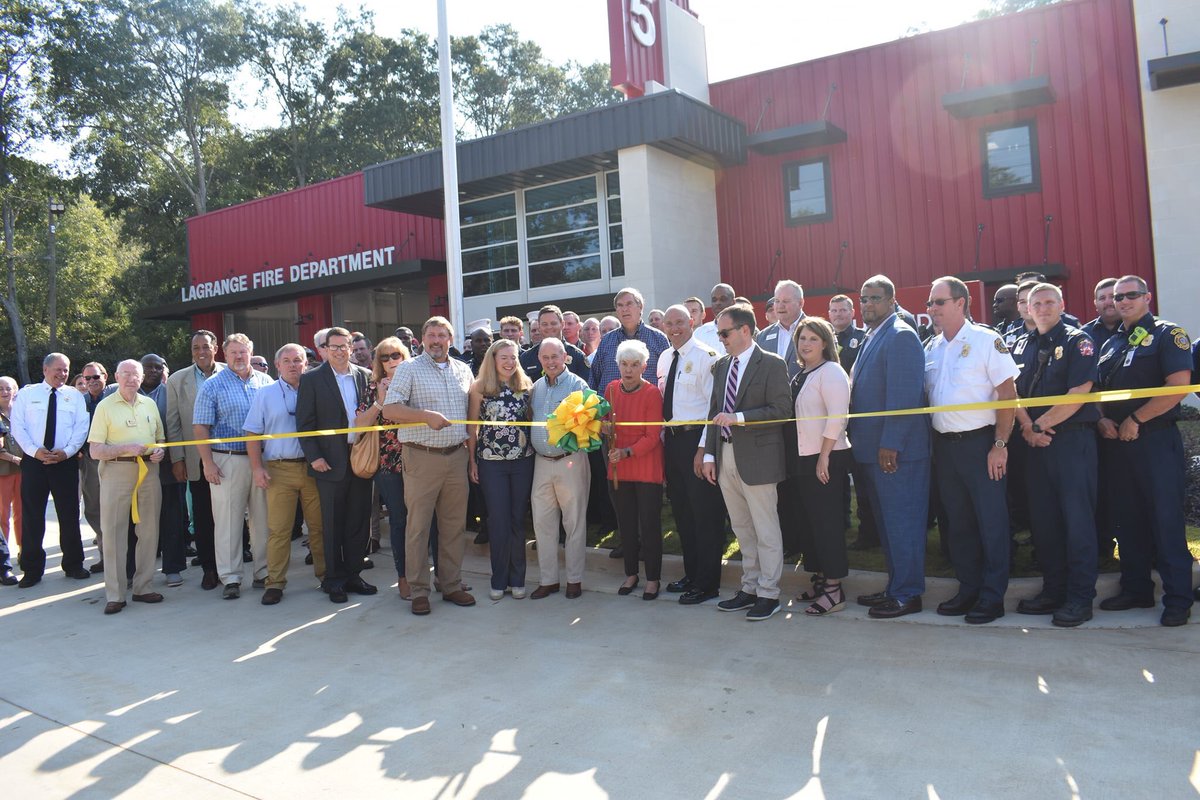 lagrangegaGOV's tweet photo. The new #LaGrangeGA Fire Dept. Station #5 is now officially in service! The new station is named for fmr City Councilwoman Kay Durand, the first female elected to the LaGrange City Council.
#KayGDurandFireStation #LFDStrong #lagrangega #cityinspired https://t.co/Yvg8pac8pn