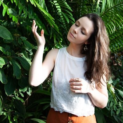LiveDrive's tweet photo. Next week's #PlayIrish playlist includes new tracks from Laura Elizabeth Hughes ( @ellhayche ), @IamNibZz and @DavidKeenanmuso - More to be announced later this evening! https://t.co/6a9KdeiZli