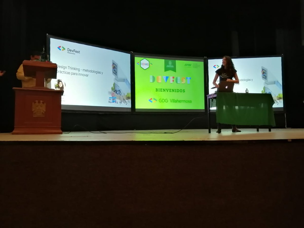 gdgvhsa's tweet image. @ArkangelB @KenzaZouaoui para el segundo día de Google #DevFest #CONAIS #designthinking #Flutter