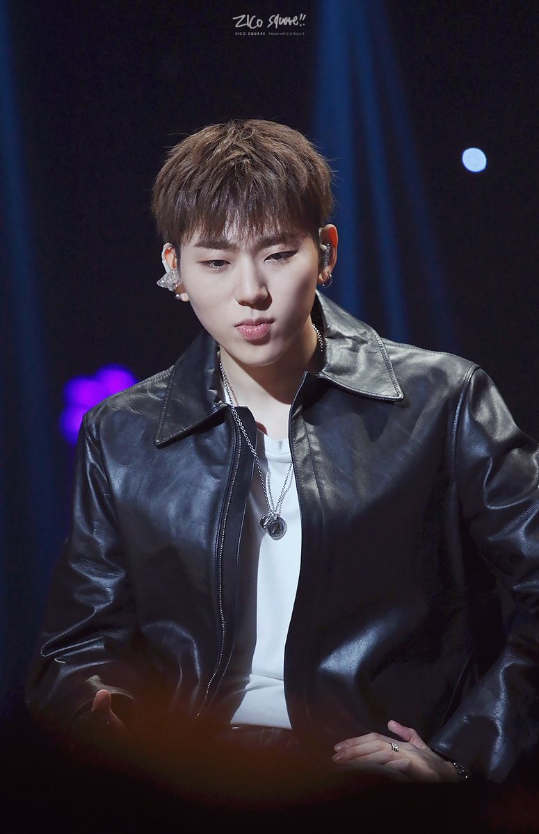 Zico_Square's tweet photo. 😗☺️😆💙

@ZICO92

#유스케 #유희열의스케치북 
#지코 #ZICO #우지호 #KOZ 
#지코_Thinking #THINKING https://t.co/CgzGRUluSw