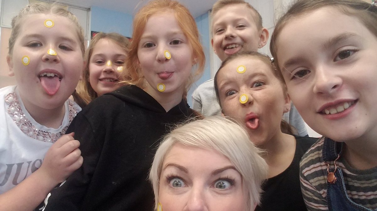 ArchbishopMrs's tweet photo. Another fabulous morning @stmarypatrick using props to inspire unique characterisations! So much fun! #session2of5 #talentedcrowd #lovemyjob https://t.co/uKjWTvL56N