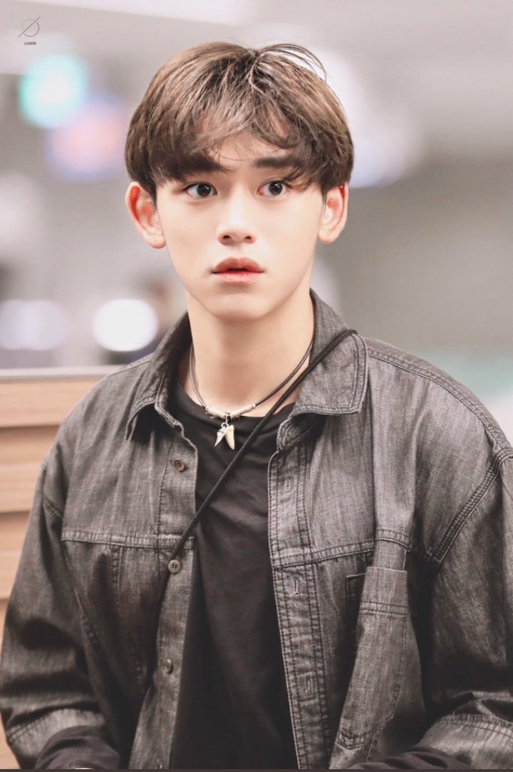 uaigo98's tweet photo. ลูคัสไม่คิดเลยว่าชีวิตนี้ของเค้าจะมหัศจรรย์ได้ขนาดนี้ เมื่อเพื่อนรักของลูคัสอย่างมาร์คลีเป็นสไปเดอร์แมน แถมกำลังจะสารภาพรักกับเค้าอีก โอ้พระเจ้า เค้าควรทำตัวยังไงดี
M: ไง ตกใจล่ะสิ
L:....
M: คือ...กูชอบมึงนะ ชอบมานานแล้ว
L:....
M: เป็นแฟนกันไหม
#MarkCas #Marklu #มาร์คคัส #มาร์คลู https://t.co/37nyNpzHlQ