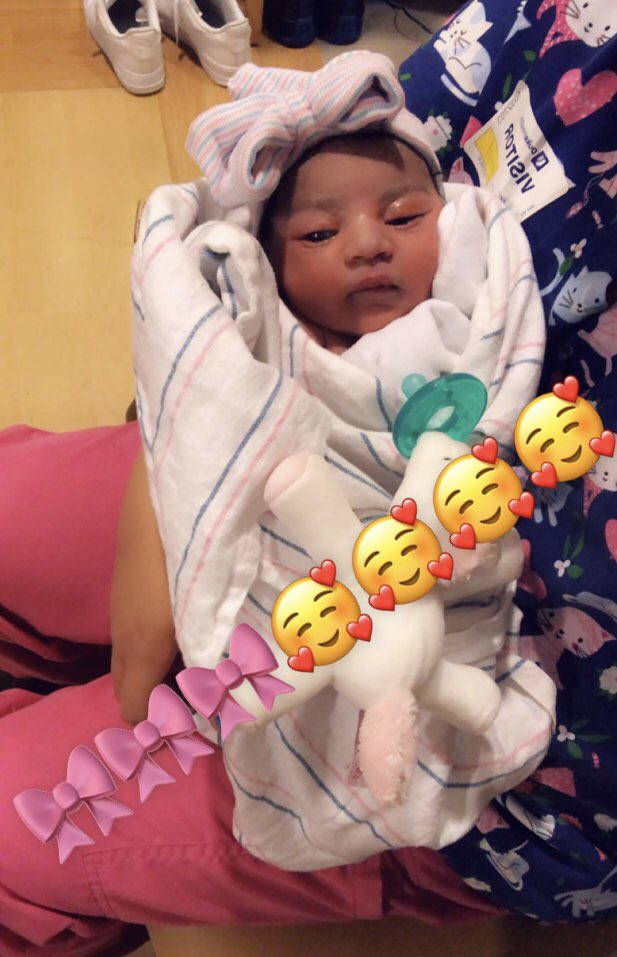NationalBailOut's tweet photo. Last night, one of our Black mamas who was bailed out in May – Durham fellow Yazzmine – gave birth to a beautiful baby girl! If Yazzmine were still in a cage, the state would have taken her baby away at birth, but we are buying our freedom &amp; the freedom of the next generation! https://t.co/R2vQX9Yn41