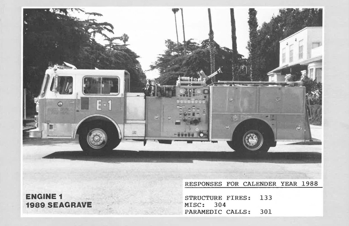 SantaMonicaFire's tweet photo. #PhotoFriday SMFD Engine 1 

#SaMo #SafeSaMo #santamonica #alwaysready #welovesantamonica #community #fireservice #911dispatch #firefighter #paramedic #ems #tb #1989 #seagrave #fireengine #1989Seagrave https://t.co/kPZ8XIXKX1