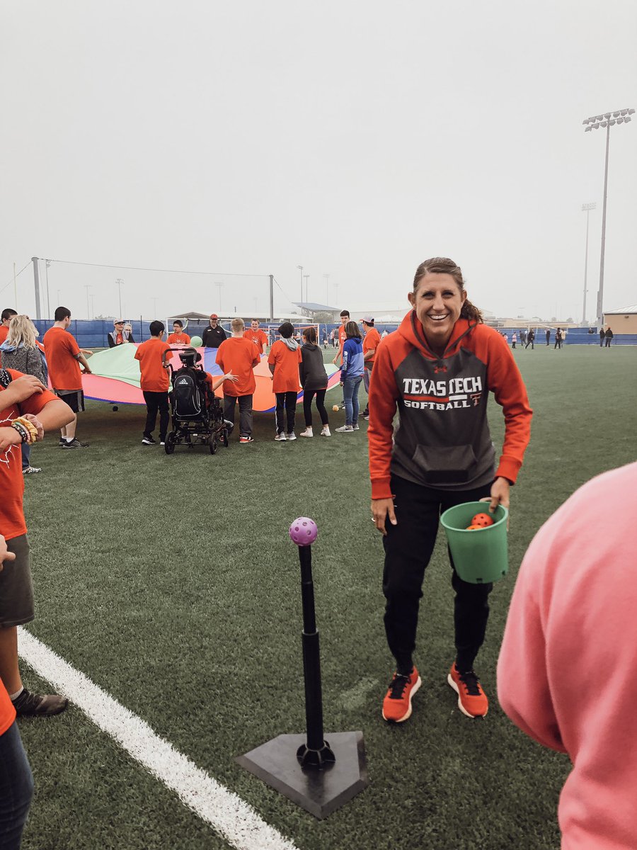 TexasTechSB's tweet photo. We spent the morning hanging out with our friends from Special Olympics! 🏆
🔴#WreckEm⚫️ https://t.co/lLj9R4qk4q