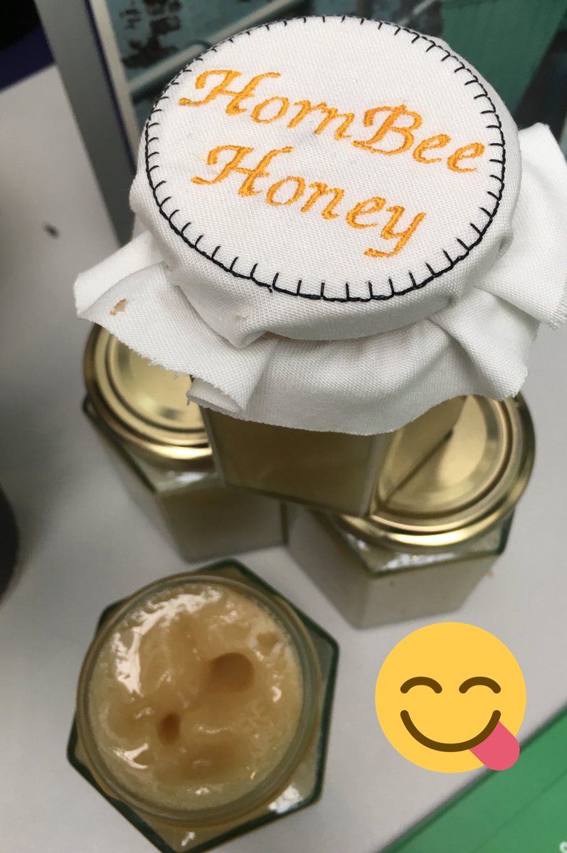 <a href="/HMP_Liverpool/">HMP Liverpool</a> HornBee (from ‘Hornby’ Rd folks) Honey went down a treat at yesterday’s <a href="/MoJGovUK/">Ministry of Justice</a> Biodiversity day 😋