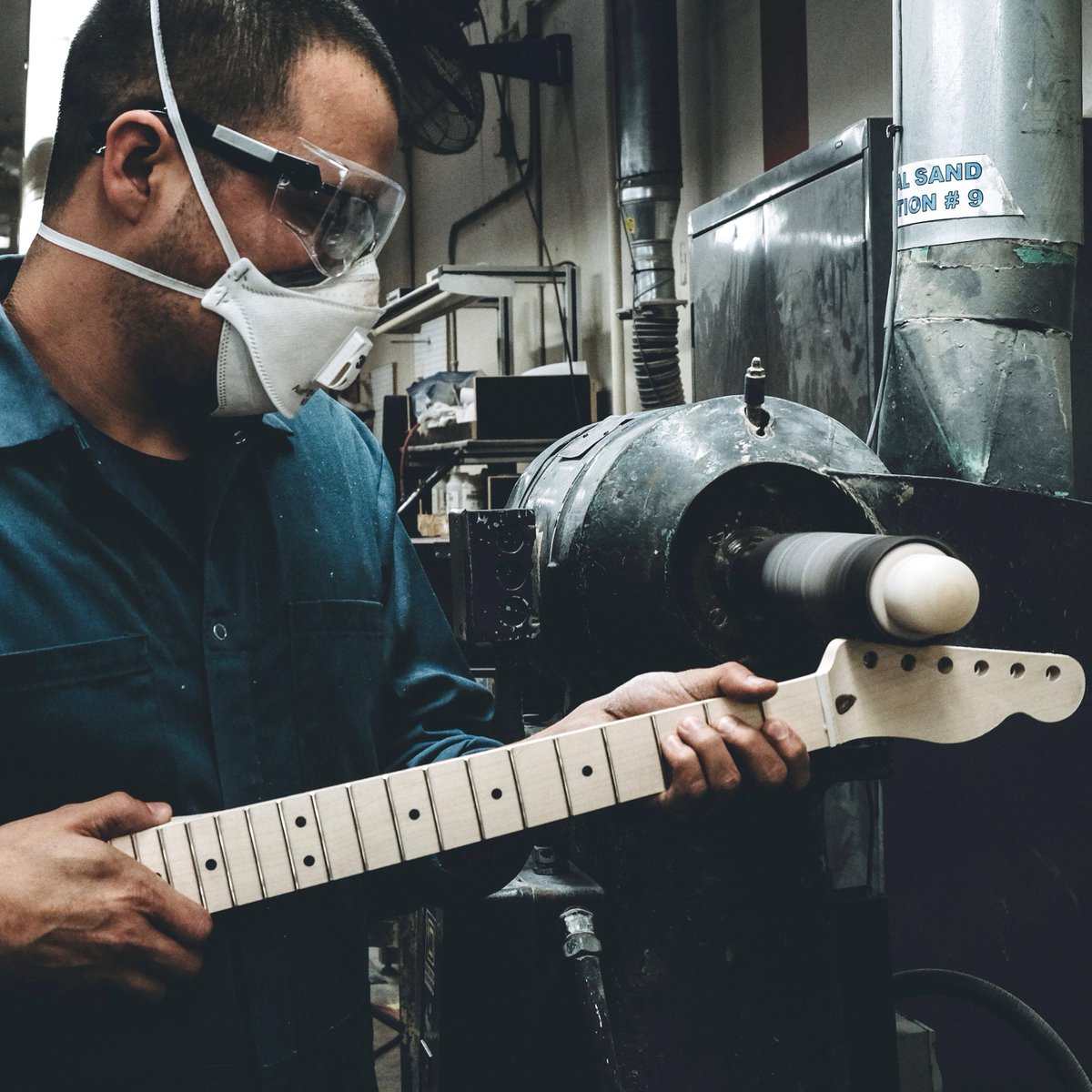 Fender's tweet photo. Our skilled guitar builders strive to create the finest instruments for players around the world. Please join us in celebrating our factory workers on #ManufacturingDay! #MFGDay19 https://t.co/piyXWnVzC1