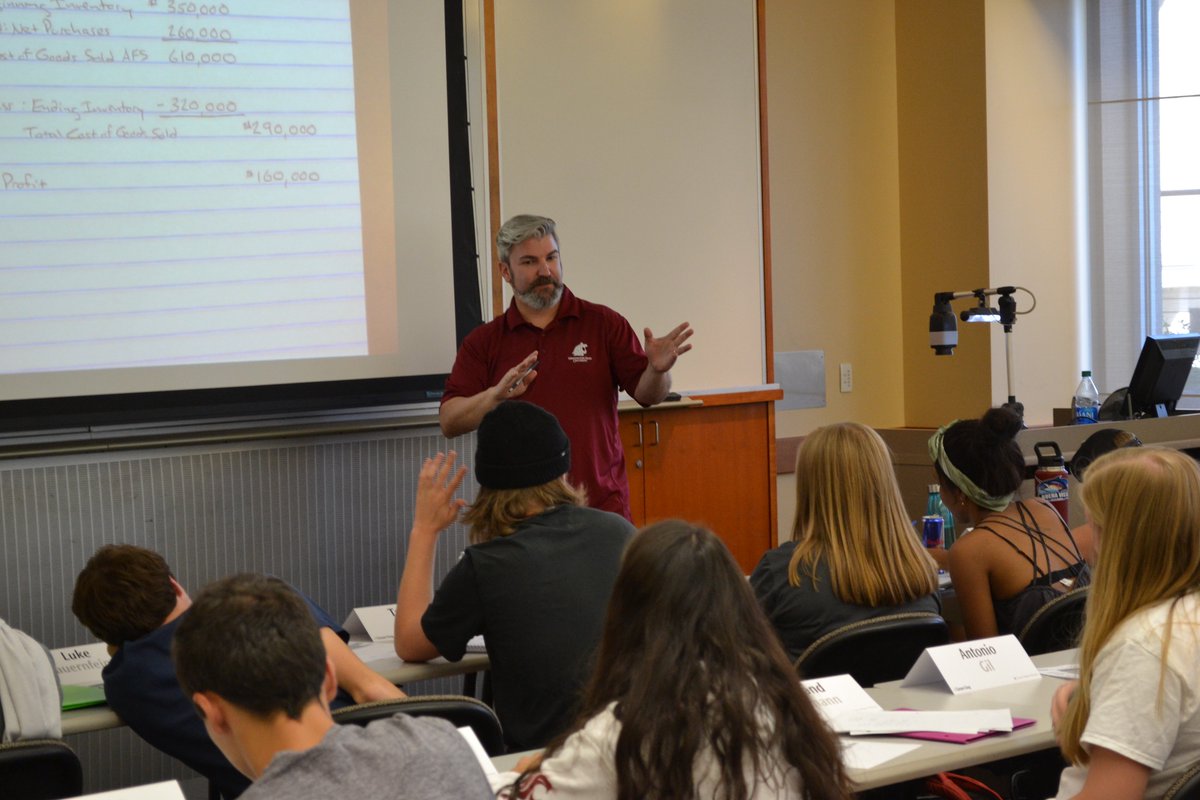 CarsonCollege's tweet photo. With the #NextCarsonCoug initiative we reduced the size of our core classes from an average of 200 to no more than 70. Carson College professor Andrew Perkins shares why this initiative is the key to continued success: https://t.co/4F6K41IKBT
#CarsonCougs #GoCougs https://t.co/lGkwJJQM9K