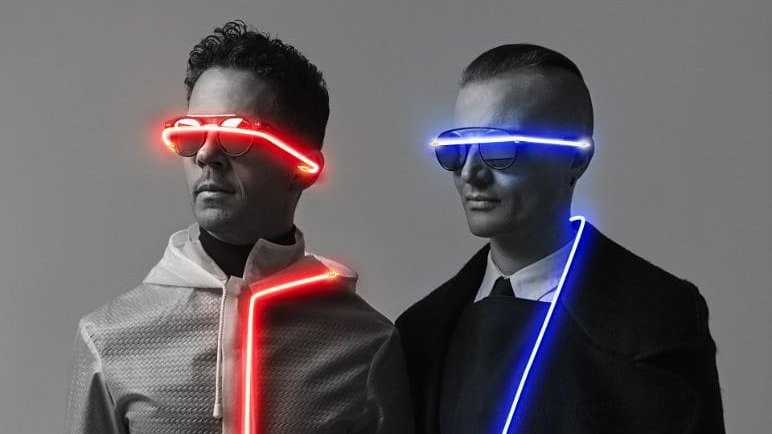 Codecmagazine's tweet photo. @monarchysound  vuelven a Madrid con su gira de presentación de Mid:Night, y de nuevo las entradas están volando:https://t.co/qAPE3C2mVJ  @gigntik https://t.co/sLLt2jinyW