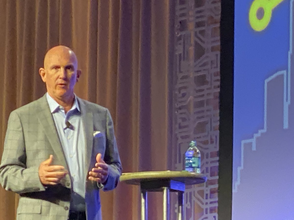 HTPBAtlanta's tweet photo. Doug Williams. Founder and CEO. Melloric. National keynote speaker. #htpbatlanta #atlantahightechprayerbreakfast https://t.co/Hq93XcKdkV