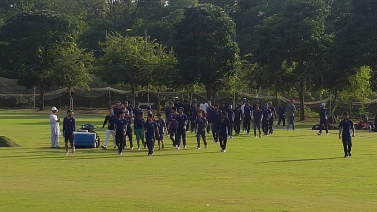 cricket_diamond's tweet photo. Bright Summer Afternoon at eye-catching beautiful Diamond Cricket Ground Islamabad where club members are warming up before the commencement of the practice session today.
#DiamondCricketGround #DiamondCricketClub #TalentInMaking #CricketWeLoveYou #HappyEnvironment https://t.co/1iMyZSMsc9