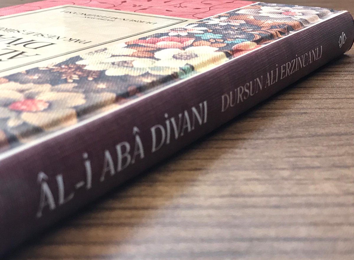 📚 3 Kişiye İsme İmzalı Kitap Hediye Ediyoruz

✔️ Bu tweeti RT edin
✔️ <a href="/semerkandyayin/">Semerkand Yayın Grubu</a> ve <a href="/semerkanddergi/">Semerkand Dergisi</a> hesaplarını takip edin

🏆 <a href="/dalierzincanli/">Dursun Ali Erzincanlı</a> tarafından derlenen "Âl-i Abâ Divanı" kitabını -isminize imzalı olarak- kazanma imkânı yakalayın

Çekiliş: 11 Ekim Cuma Saat: 15.00
