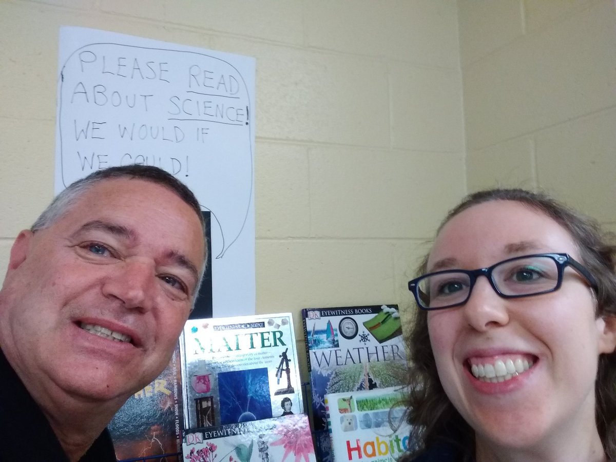 CWilliams0203's tweet photo. Promote literacy @RoyalElementary https://t.co/5Vq421x3SQ