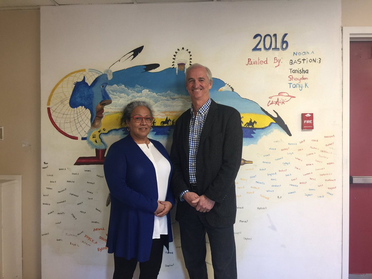 It was so nice visiting the kids at Alexis  Nakota Sioux Nation and chatting with the school principal Cheryl Makokis. She introduced me to each classroom and when I asked “Who would like to go riding in a new bike park?” every hand went up! Stay tuned. 🚴🏻‍♂️🚴‍♀️