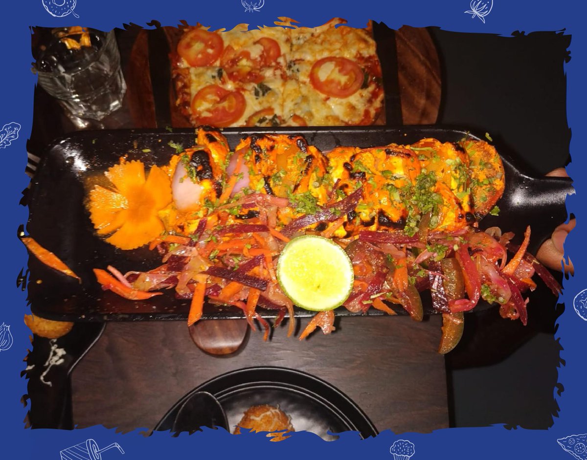 JMSCafeKalyan's tweet photo. Cherish your time with your loved ones with some delightful menu and great ambience @ JM'S Cafe, Kalyan

#JMSCafe #food #Restaurant #Kalyan #KalyansCafe #JMSCafeKalyan #Pizza #Biryani #Pasta #Chicken #Friday #FridayFun #FamilyTime #dombivli #smartdombivli #Kalyandombivli #hotel https://t.co/jUcAVCYvck