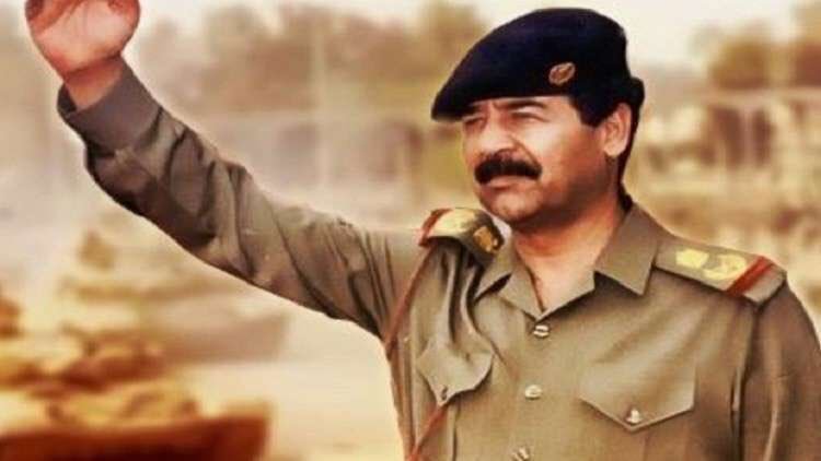 mansour_y's tweet photo. صدام ما عنده أوسمه رغم أنه احتل الكويت بساعتين و45 دقيقة و34 ثانية https://t.co/Wu5oEzKN7n