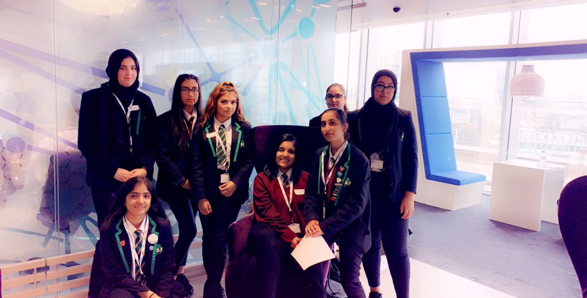 LHS_ Business tweet media