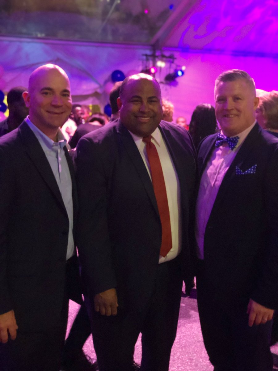 PhilipCarver's tweet photo. It was a fun to spend some time with @RepDanHunt & Lawrence Mayor @danrivera01843 last night at the @CodmanHealth #MenofBoston Fundraiser in #Dorchester https://t.co/amIqRHQ39f